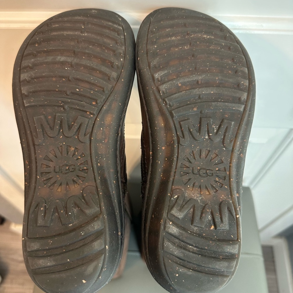 UGG Woman’s Rosen Roding Boots - Picture 8 of 8